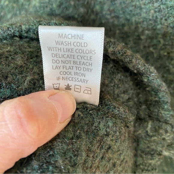 Max Studio women’s army green high neck sweater size XS - Picture 7 of 10